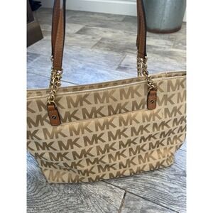 Michael‎ Kors Jet Set Item Tote Luggage Bag Handbag Purse Leather Gold Chain AOP